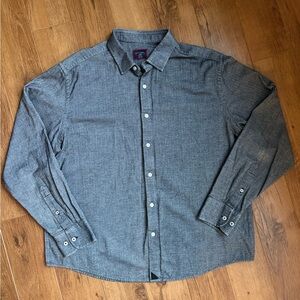 UNTUCKit Men's Librando Charcoal Gray/Black Herringbone Button-Down Shirt. Large